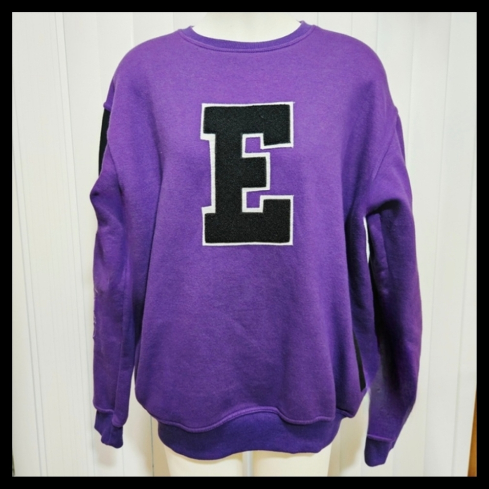 EMOTIONS Vibrant Purple Sweatshirt with Black Letter E Womens Large